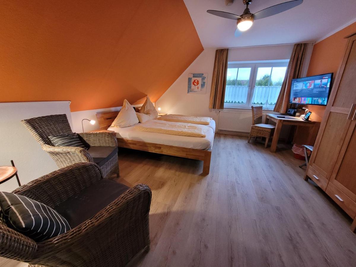 Naturwert Hotel Garni Ursula Krummhörn Esterno foto