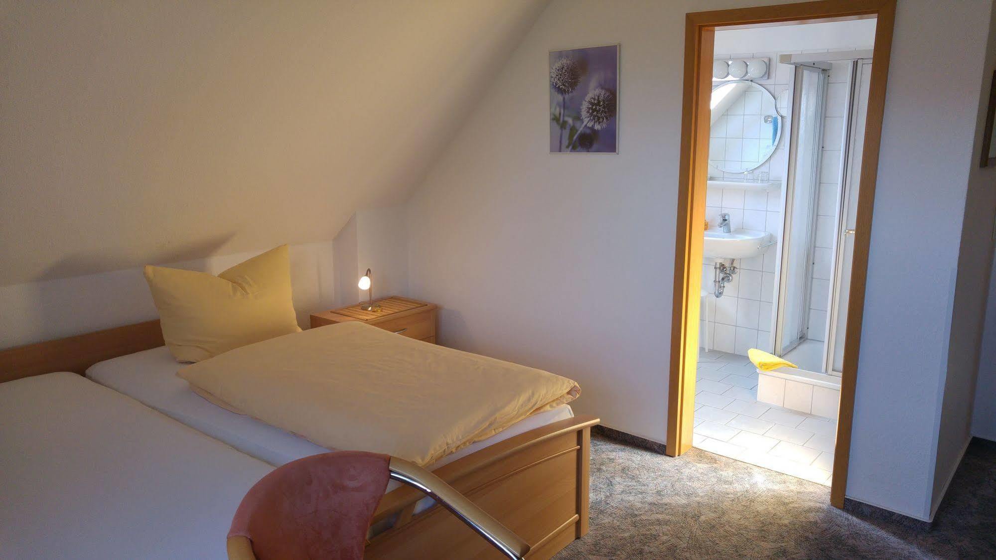 Naturwert Hotel Garni Ursula Krummhörn Esterno foto