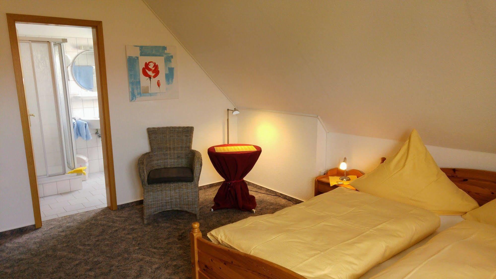 Naturwert Hotel Garni Ursula Krummhörn Esterno foto